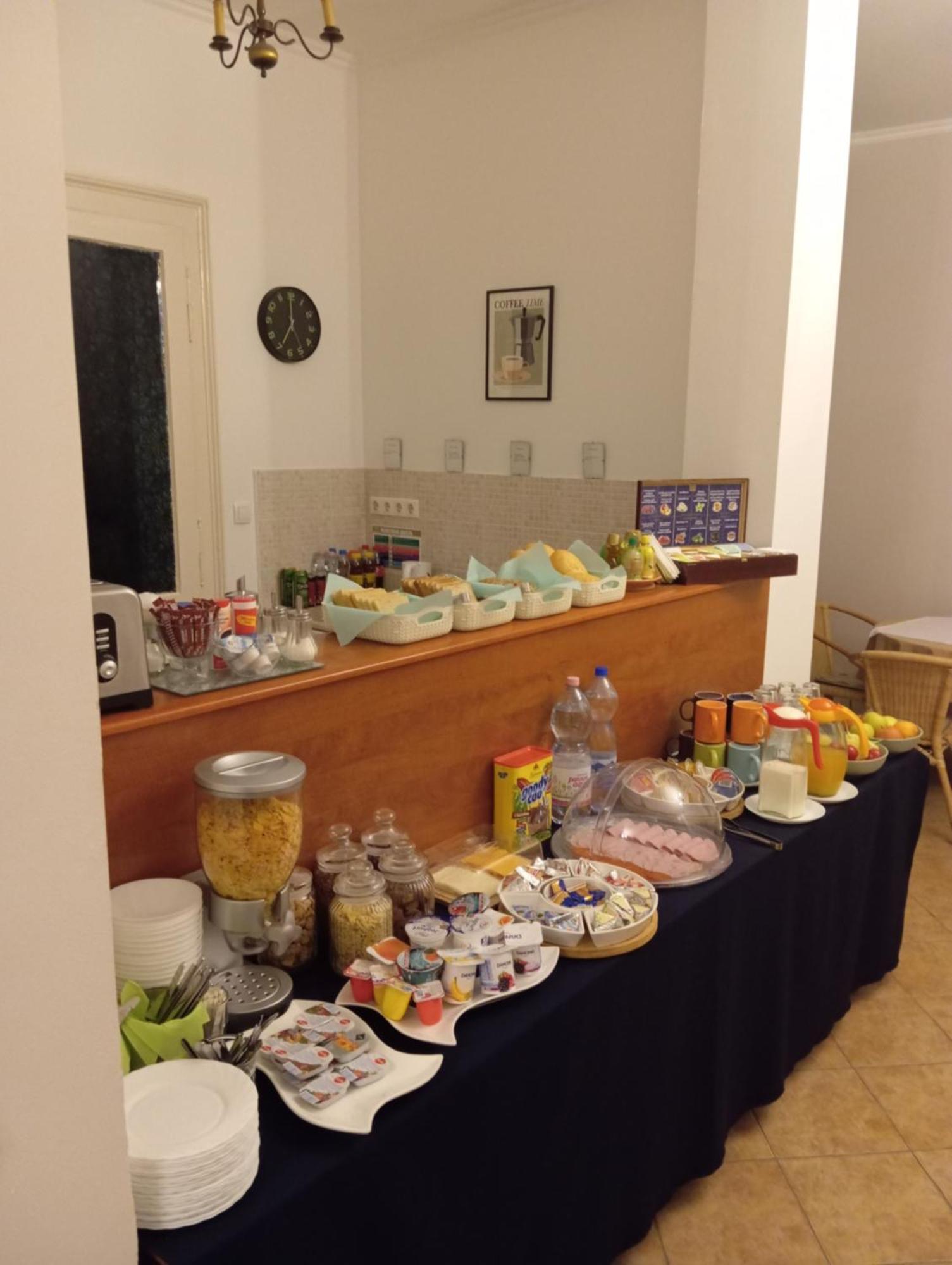 Szent Kristof Apartmanhotel Zalaegerszeg Exteriör bild