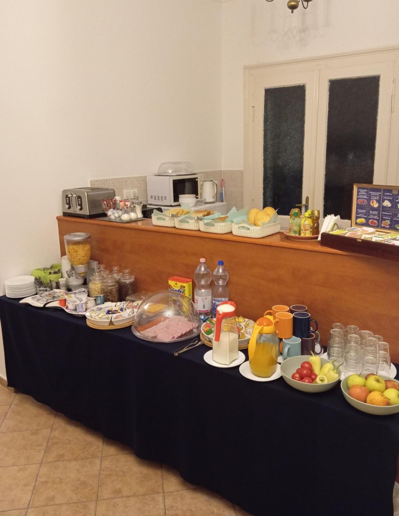 Szent Kristof Apartmanhotel Zalaegerszeg Exteriör bild